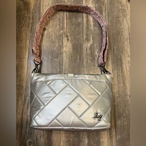 Lug Flare Metallic Silver Quilted Crossbody Bag Pink Floral Adjustable Strap